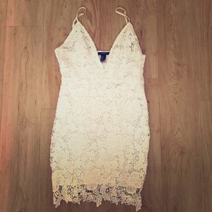 White lace spaghetti strap dress